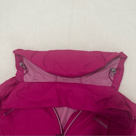 Columbia Women's Bold Pink Switchback Jacket - Picture 8 of 10